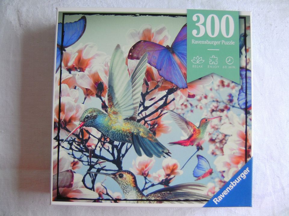 300 Teile Puzzle Moment Ravensburger 12969 Kolibri Schmetterling in Lohmar