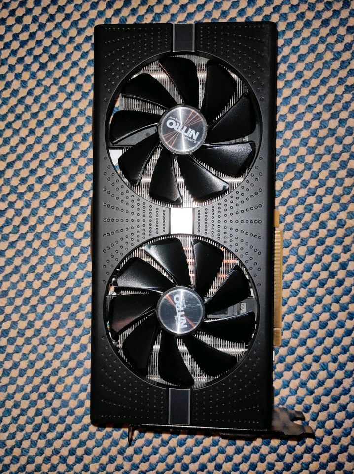 AMD Radeon Sapphire Nitro + Rx 580 4 GB in Zierenberg