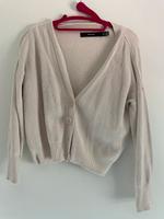 Kurze Strickjacke mit Knöpfen Sachsen - Burkhardtsdorf Vorschau