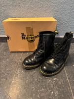 Dr. Martens Boots Schuhe Größe 36 schwarz Damen Niedersachsen - Wolfenbüttel Vorschau