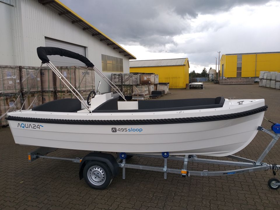 Motorboot REMUS 500 Konsolenboot Sloep Angelboot Neuboot Neu in Hohen Wangelin