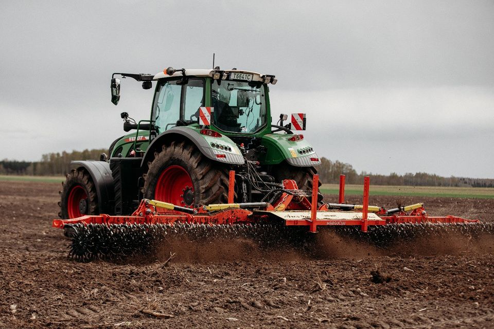 Jar-Met 9m Rollhacke Rotorstriegel Rollstriegel 900 in Tiefenbach Oberpf