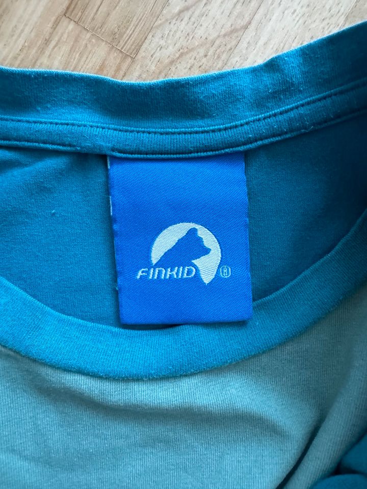 Finkid tshirt 130/140 in München