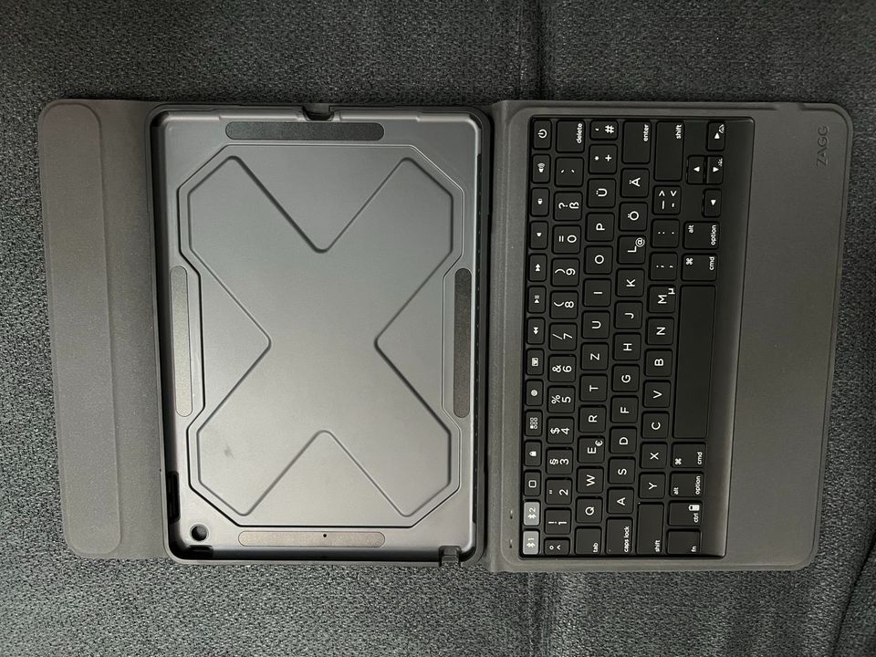 ZAGG Rugged Messenger Tablet-Tastatur Case Keyboard iPad Apple in Heilbronn