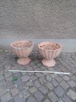 2 GROßE TERRACOTTA POKALE PFLANZKÜBEL Sachsen - Riesa Vorschau