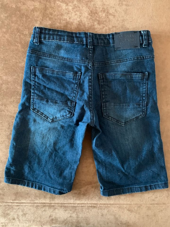 Shorts Jeans Staccato 152 in Öhringen