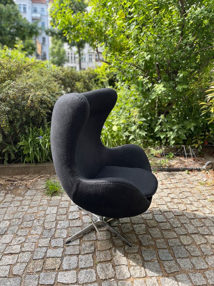 Das Ei / Egg Chair Sessel Fritz Hansen Design Arne Jacobsen in Berlin