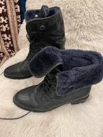 Winter-Stiefel  Stiefeletten dunkelblau mit Fell 37 4 Gerry Weber Frankfurt am Main - Innenstadt Vorschau