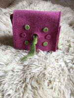 Süße kleine Handtasche. Filz. Pink-grün. Handarbeit, Einzelstück. Nordrhein-Westfalen - Gelsenkirchen Vorschau