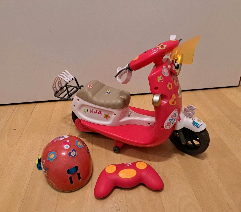 BabyBorn Roller mit Fernbedienung und Helm in Chemnitz