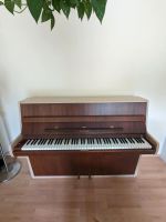 Euterpe Piano mit zwei Pedalen und optionaler Dämpfung aus Holz Nordrhein-Westfalen - Willich Vorschau