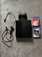 Playstation 4 mit kontroller und 2 spiele Nordrhein-Westfalen - Wassenberg Vorschau