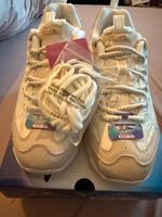 Skechers D‘Lites Gr 38 neu Hessen - Flörsheim am Main Vorschau