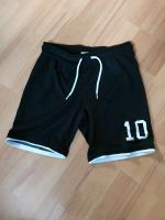 Sport Shorts Gr. 122/128 Nordrhein-Westfalen - Beckum Vorschau