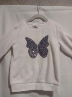 Pulli mit Pailletten Schmetterling Gr. 122 7€ VB Hannover - Vahrenwald-List Vorschau