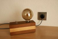 LED Lampe mit Holzsockel/ Edison- Look Berlin - Pankow Vorschau