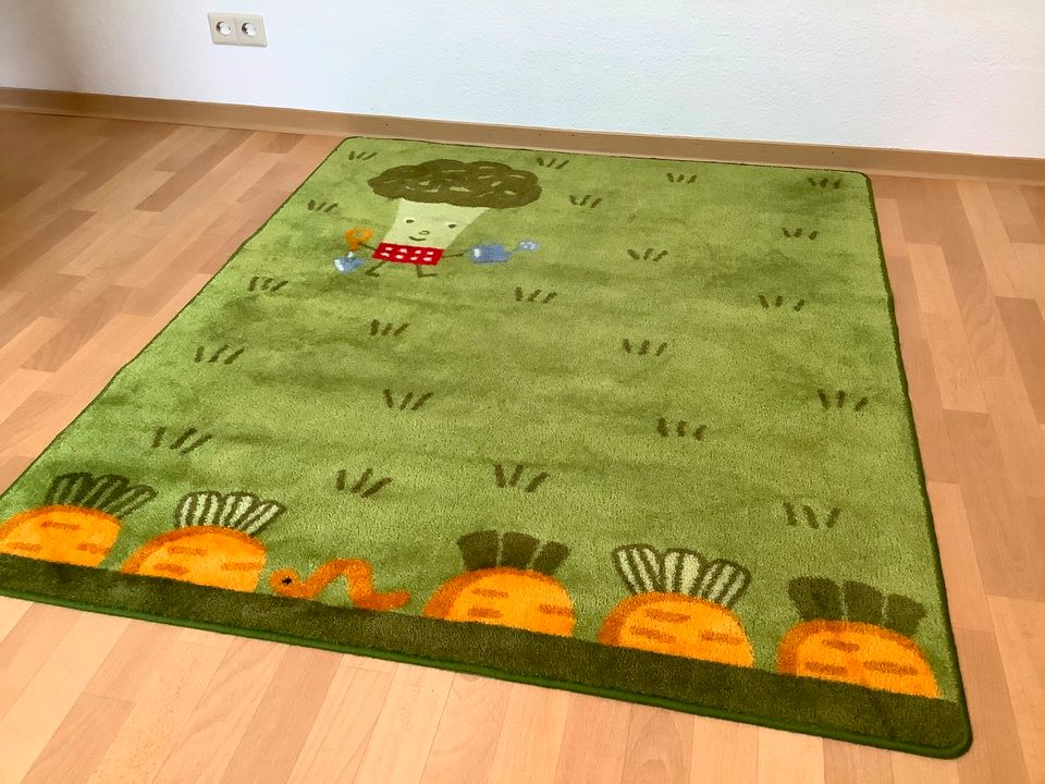 Ikea Teppich Kinder Zimmer TORVA 133x160cm grün in Bielefeld