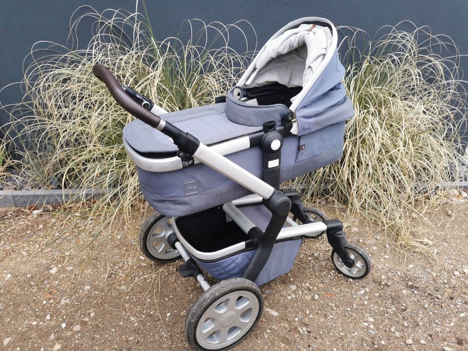 Joolz Day 2 Quadro Blu Kinderwagen Kombiwagen plus Zubehör in Dessau-Roßlau