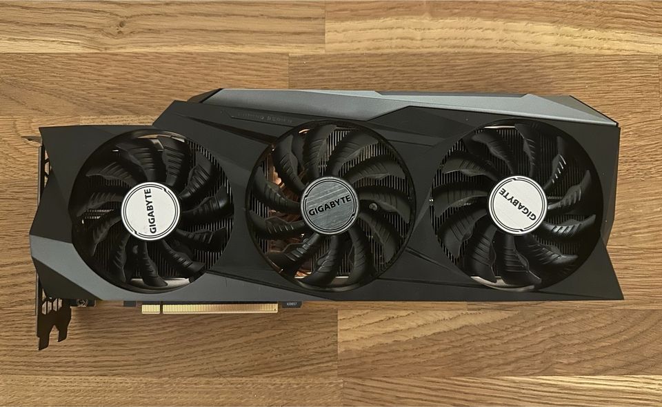 GIGABYTE GeForce RTX 3080 Ti GAMING OC 12GB GDDR6X Grafikkarte in Berlin