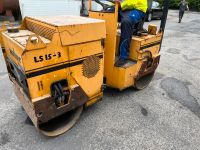 Weber Tandem Vibrationswalze  LS 15-3 Baujahr 2000 Niedersachsen - Langen Emsland Vorschau