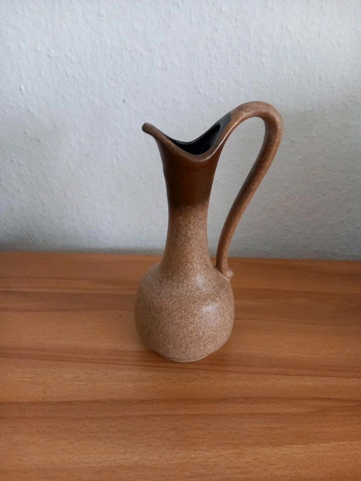 Krug Henkelkrug Vase in Oetzen
