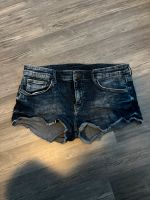 Kurze Shorts von h und m gr. M Schleswig-Holstein - Willenscharen Vorschau