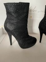 High Heels mit Nieten Nordrhein-Westfalen - Solingen Vorschau