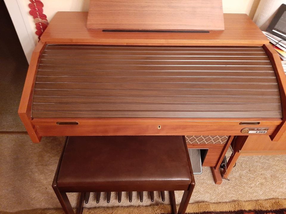 Vintage Orgel - Gem X365 Orgel mit Orgelbank - Top Zustand in Hamburg