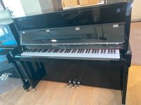 SCHIMMEL Klavier Modell Fridolin F 121 Tradition schwarz poliert - kurz gebraucht - wie neu! Nordrhein-Westfalen - Detmold Vorschau