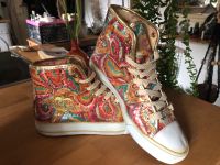 Schuhe „Apple Bottoms“ Art Chucks mit Pailletten Baden-Württemberg - Staufen im Breisgau Vorschau