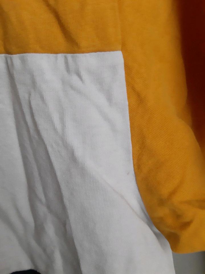 Pull&Bear T-Shirt Orange Weiß Dunkelblau M in Eutin