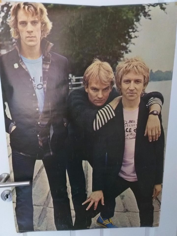 The Police Sting Fanpackage Poster, Buttons, Spiegel, Kalender in Eutin