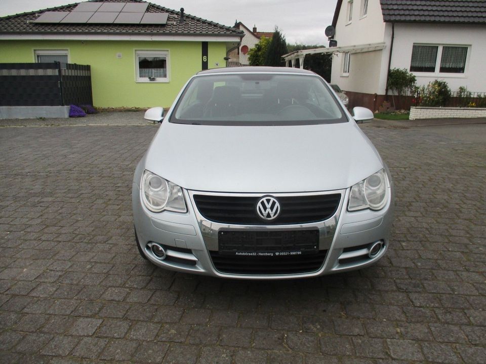 Volkswagen Eos 2.0 /LEDER /KLIMATRONIC in Herzberg am Harz