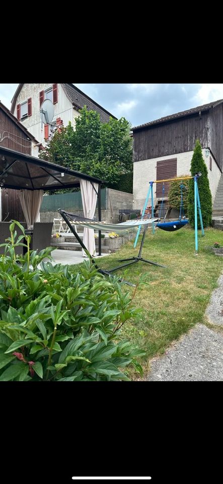 3 -Familienhaus mit Gartenanteil in ruhiger Lage in Altensteig in Altensteig