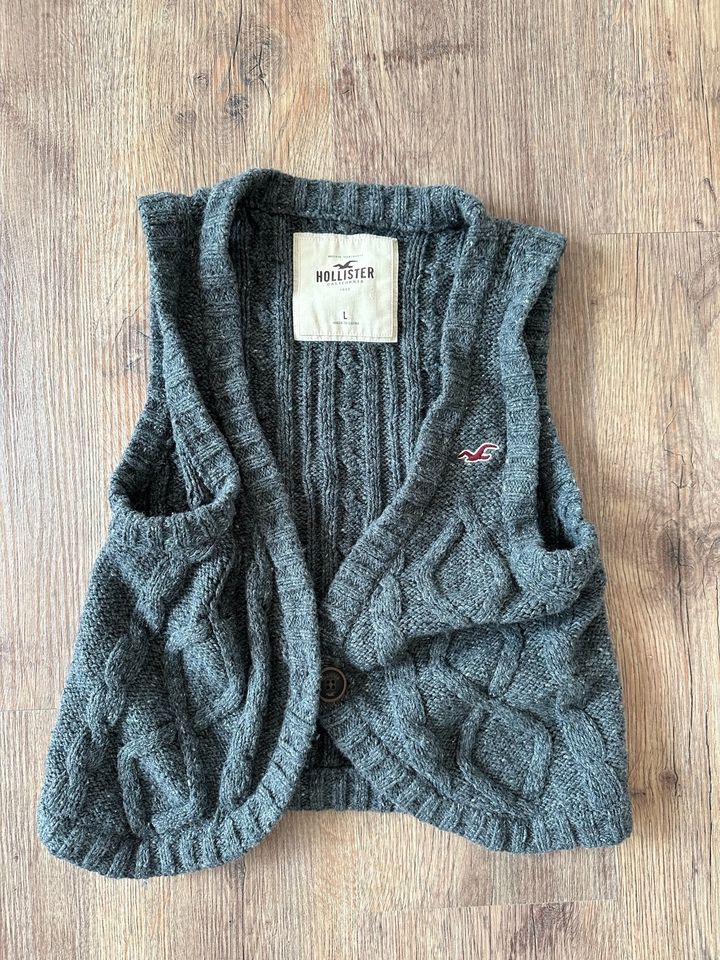 Strickjacke von Hollister in Möhnsen