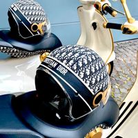 DIOR VESPA HELM// EINER VON WELTWEIT 1.000 STCK. Baden-Württemberg - Forst Vorschau