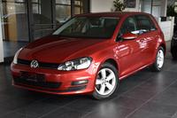 Volkswagen Golf VII 2.0 TDI Lim. Comfortline"TEMPOMAT"SHZ" Hessen - Dieburg Vorschau