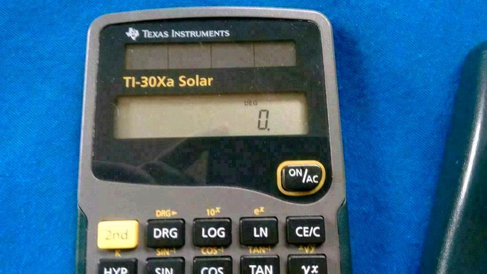 Taschenrechner, Solar, TI-30Xa, Texas Instruments • BtBj in Neudenau 