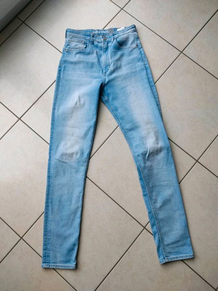 Jeans Skinny fit high waist Größe 164, innen verstellbar in Wadgassen