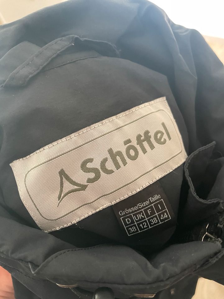 Schöffel Jacke Größe M in Kölbingen