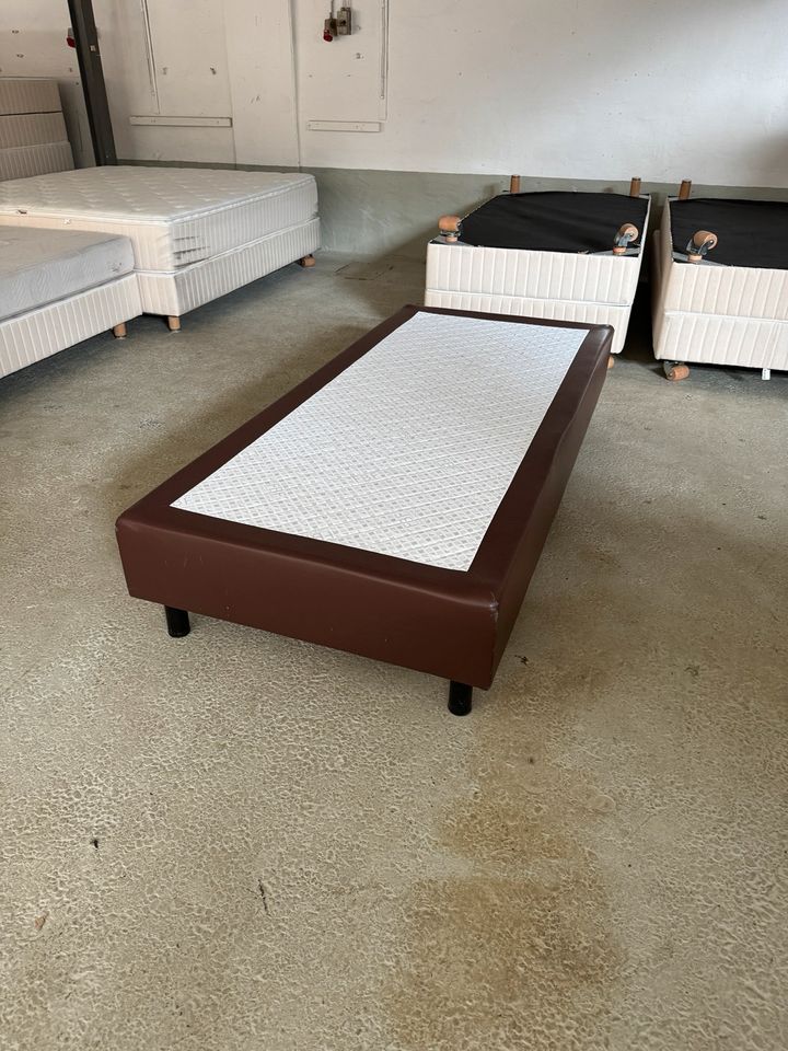 Boxspringbett FBF aus Hotelauflösung in Langenfeld