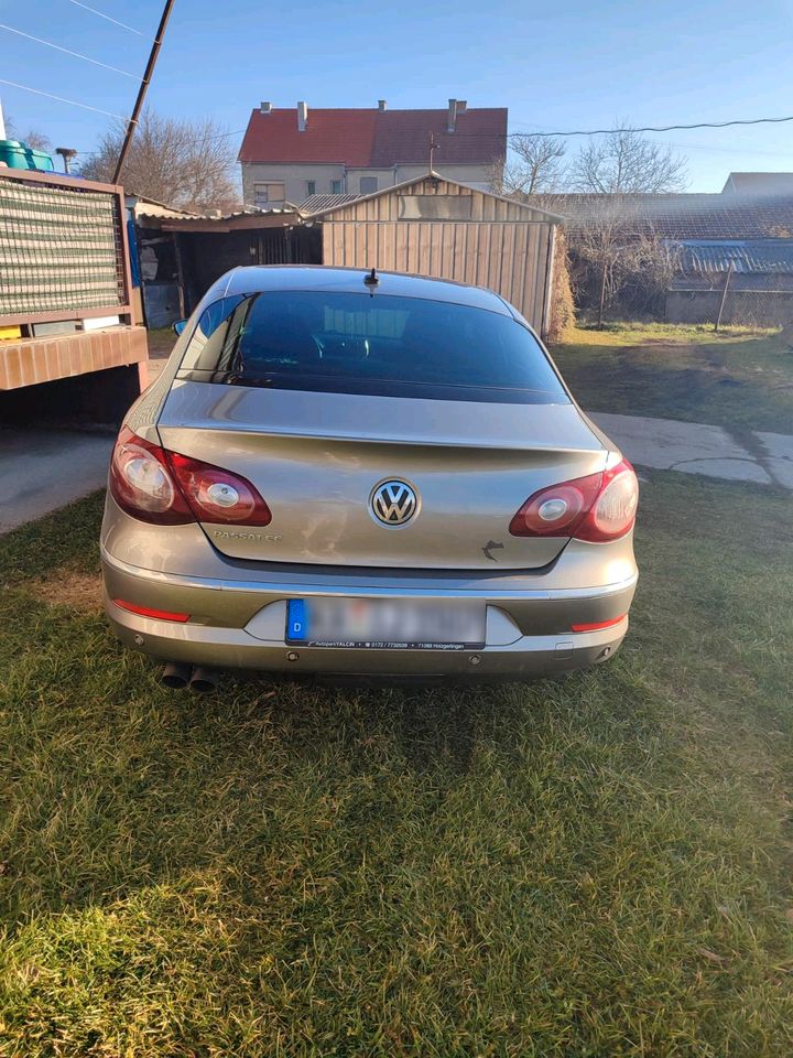 VW Passat CC 2.0 TDI 2010BJ in Östringen