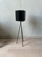 Ferm Living Sechseck Blumentopf Schwarz Top Hexagon Innenstadt - Köln Altstadt Vorschau