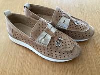 Sneakers Velourleder Caprice Gr. 38  -Top Zustand, s.Fotos- Hessen - Niestetal Vorschau