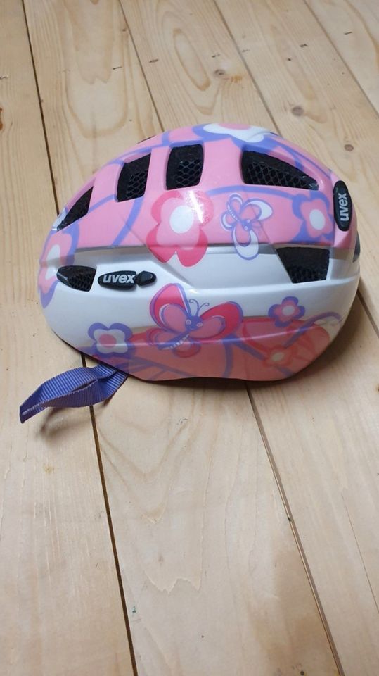 Mädchen Fahrradhelm Uvex kid 2 in Hambergen