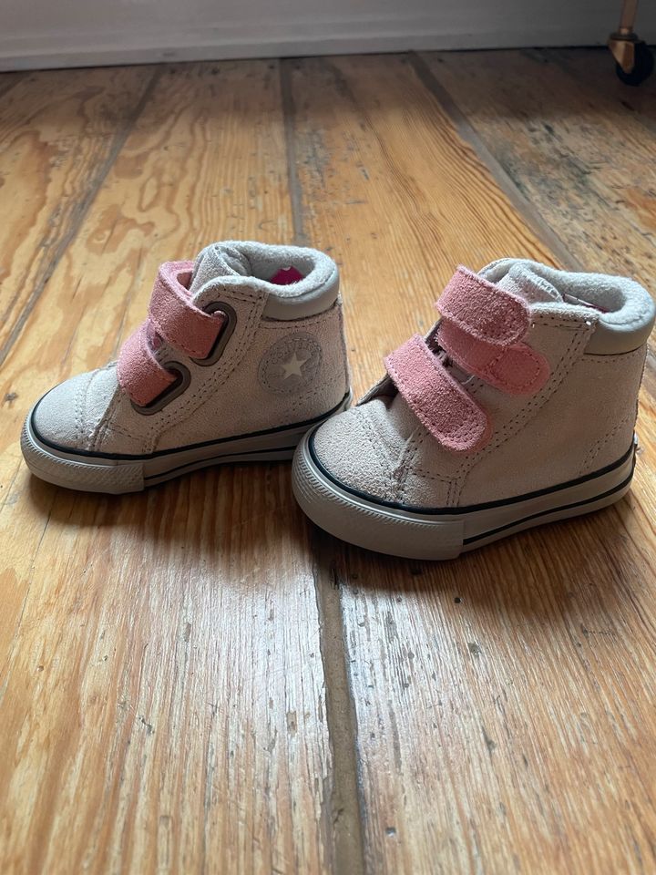 Converse All Star Baby / Kinderschuh Gr. 18 in Hamburg