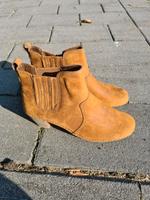 Clarks Stiefelette Neuwertig 40,5 Nordrhein-Westfalen - Marl Vorschau
