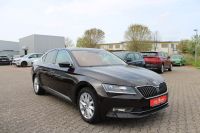 Skoda Superb 2.0 TDI Style *Navi*Xenon*Shz*Pdc* Niedersachsen - Wunstorf Vorschau