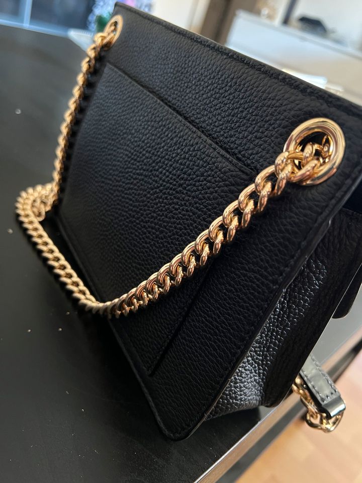 Tasche von Michael Kors in Berlin