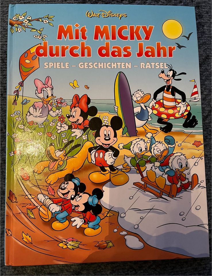 „Mit Mickey durch das Jahr“, Kinderbuch in Chemnitz